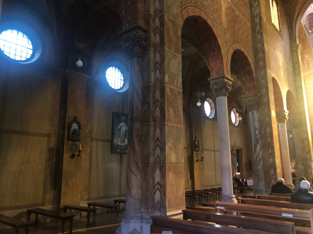 Santuario della Madonna delle Grazie-波代诺内必去景点