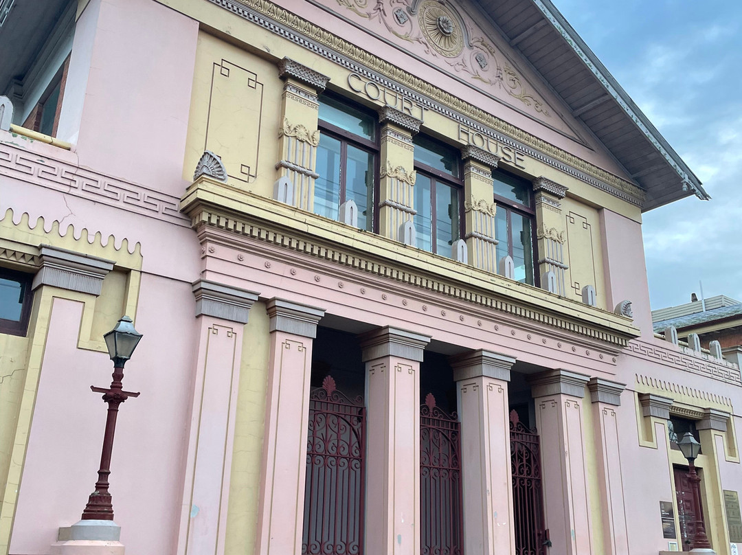 Sale Courthouse-塞尔必去景点