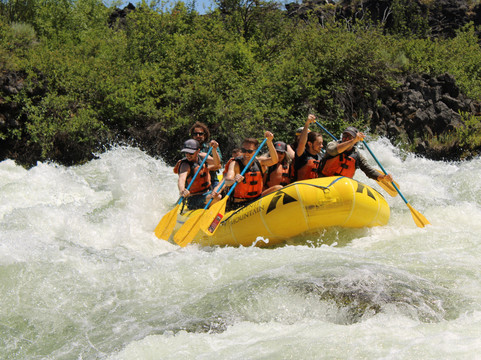 Seventh Mtn Rafting-本德必去景点