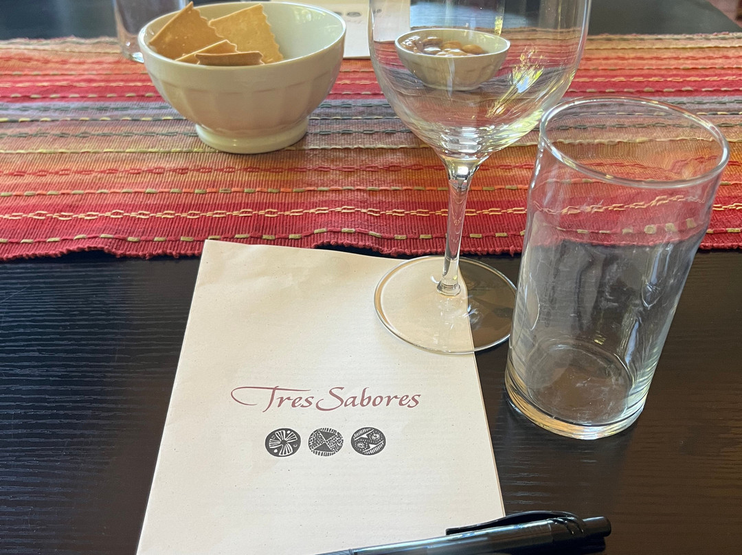 Tres Sabores Winery景点图片