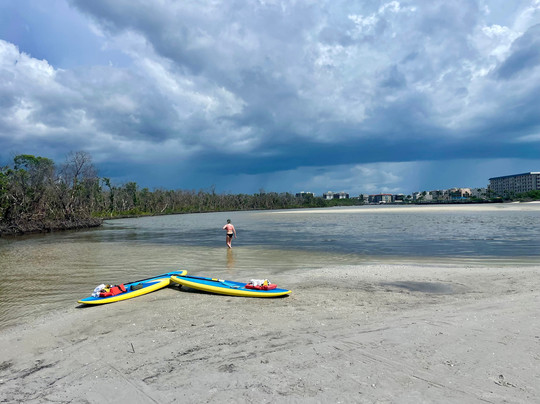 Adventures Kayaking-博尼塔斯普林斯必去景点