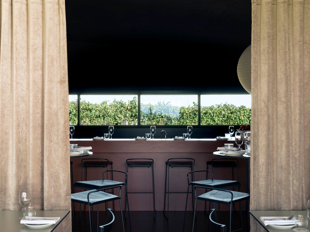 Rowlee - Cellar Door, Dining & Bar景点图片