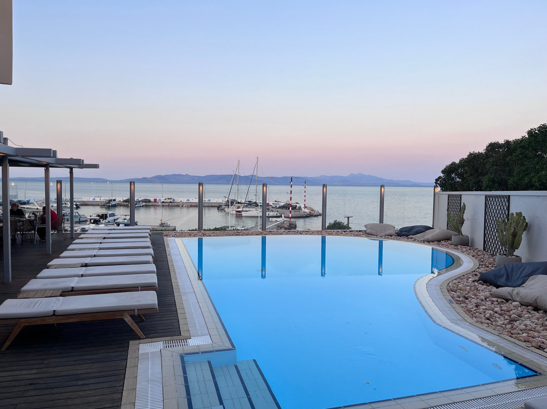 卡波沃德酒店主图