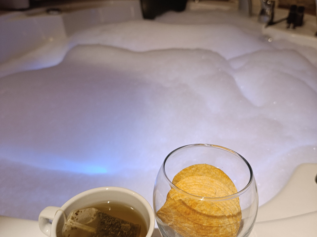 Vita Cave Suites
