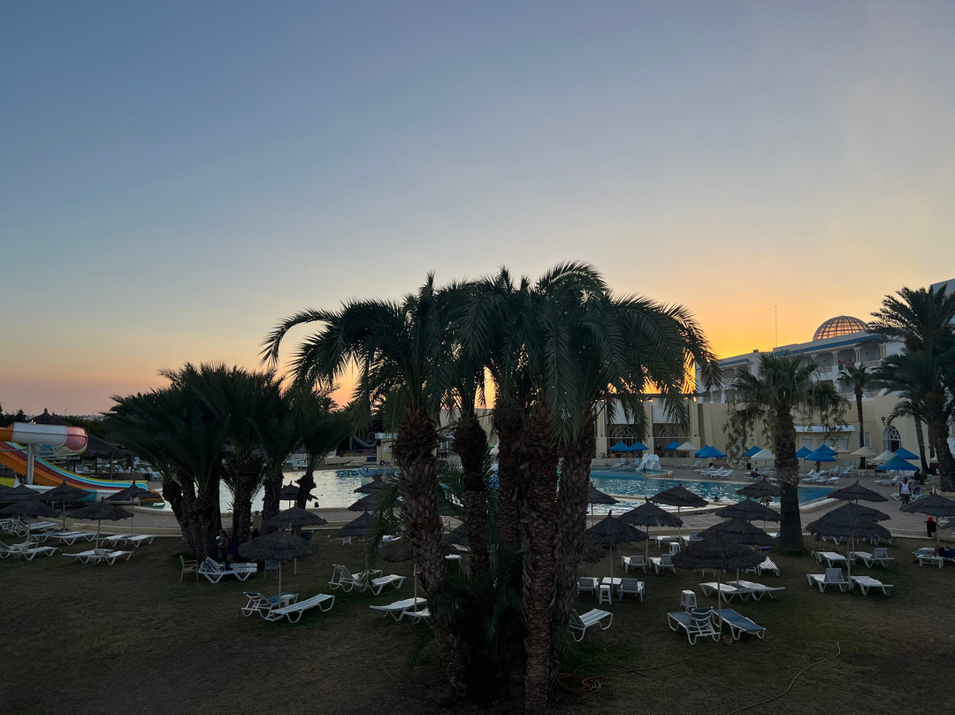 Hotel Liberty Resort主图