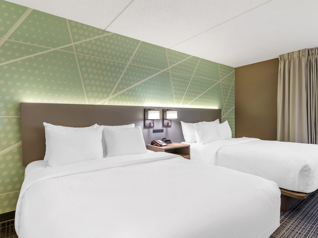 麦迪逊马格纳森大酒店主图