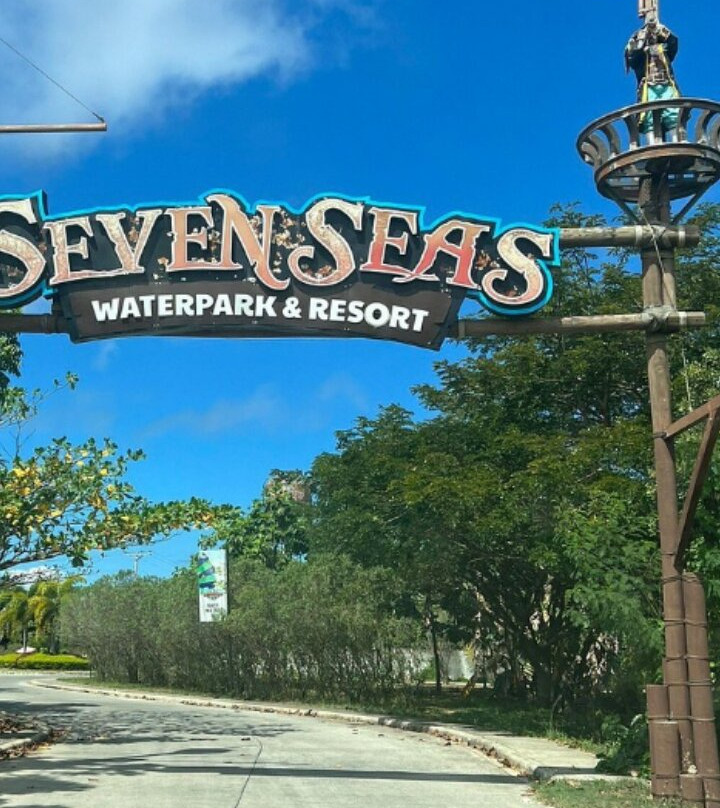 Seven Seas Waterpark and Resort景点图片