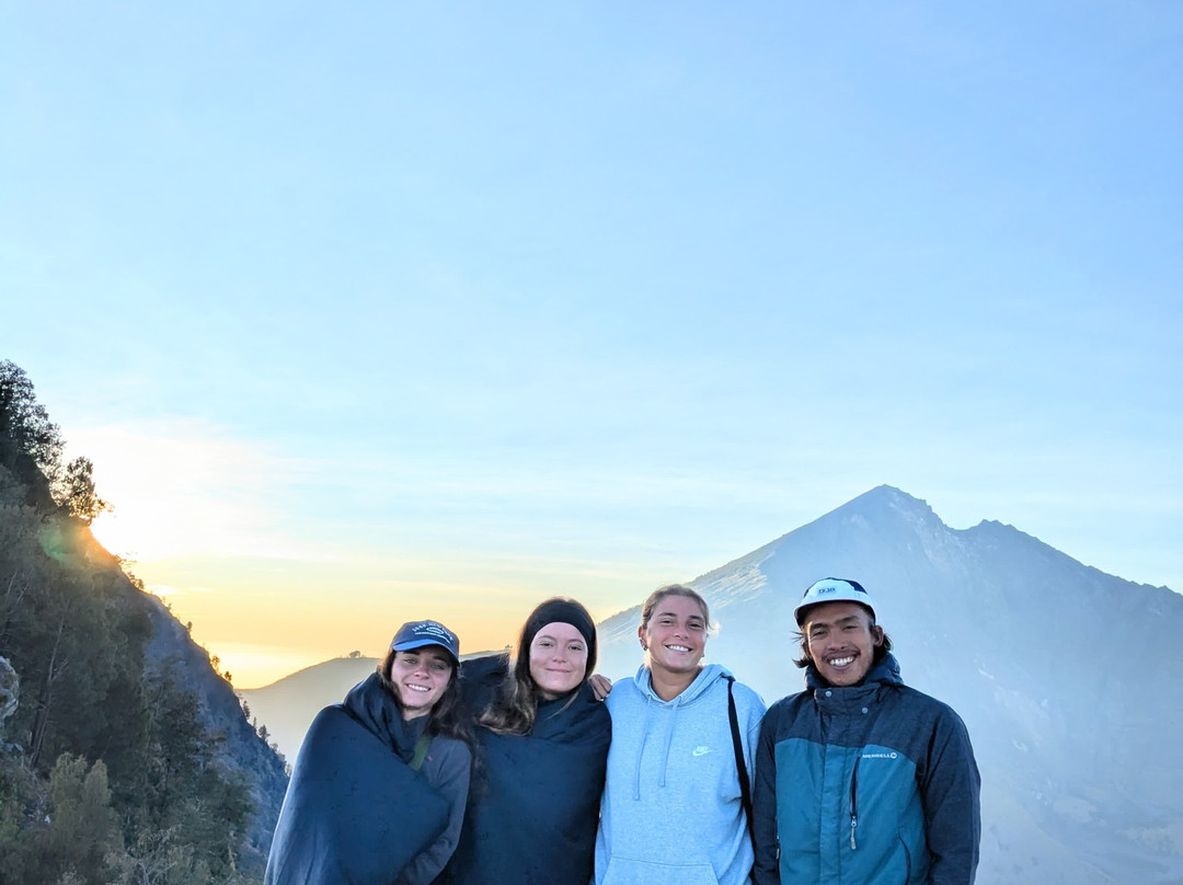 Senaru Trekking景点图片