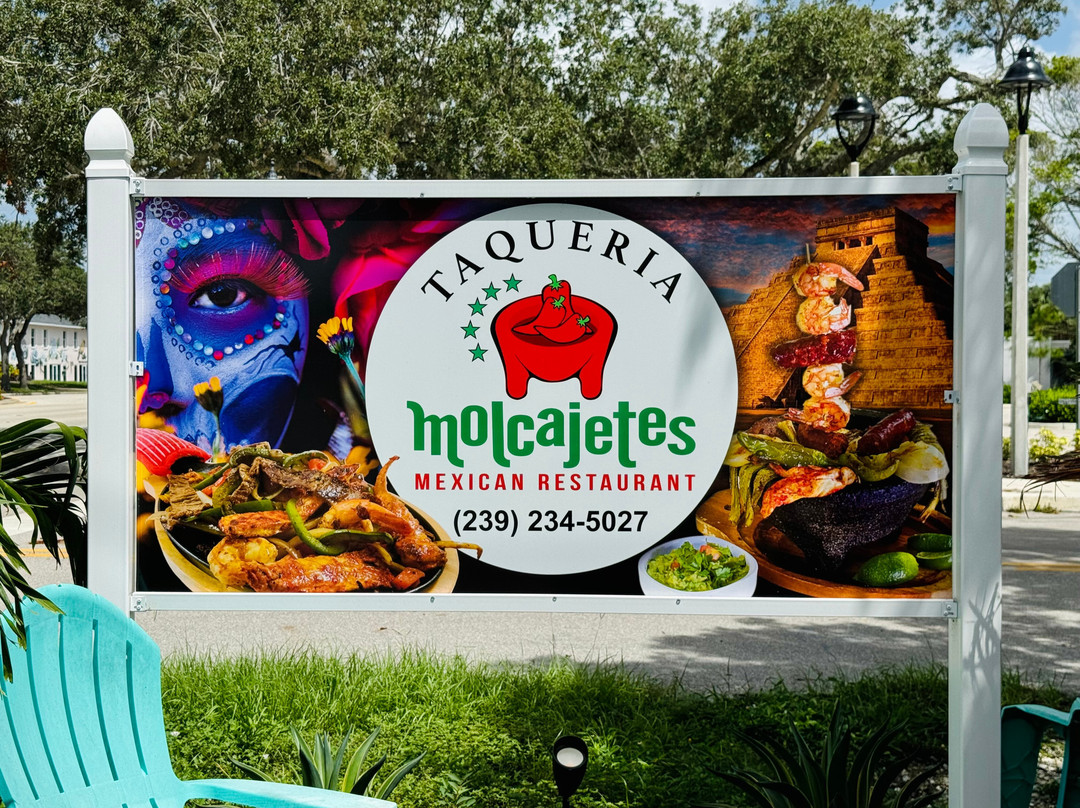 Los Molcajetes Restaurant
