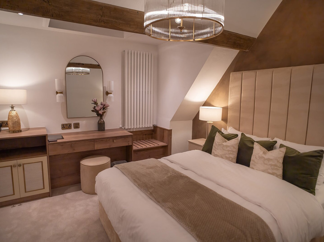 The Castle Hotel主图