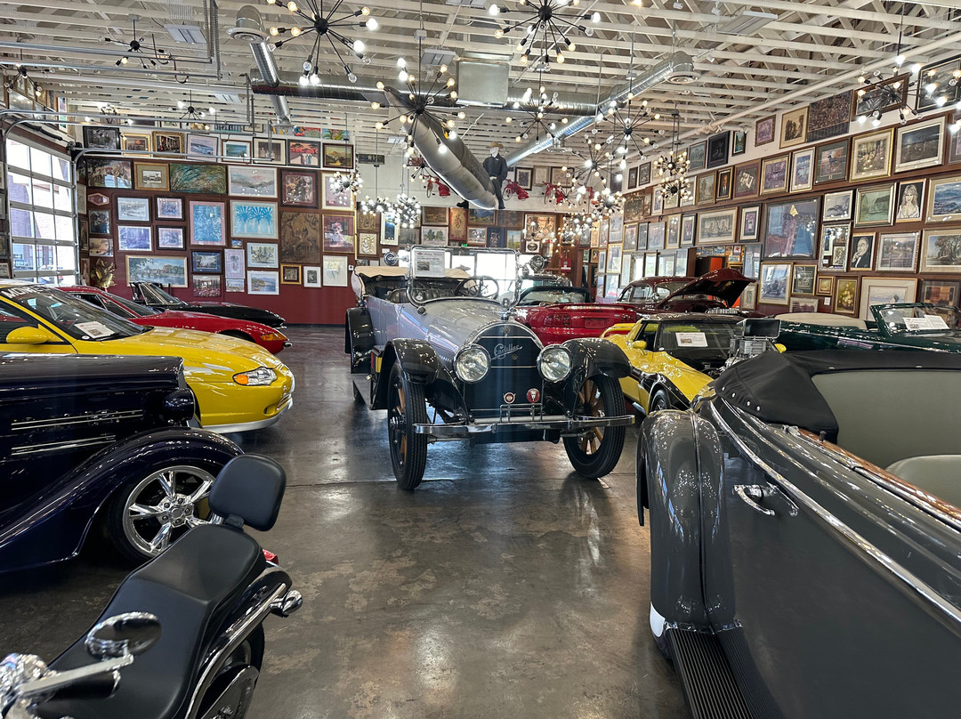 Atomic Motors Classic Car & Motorcycle Showroom-亨德森必去景点