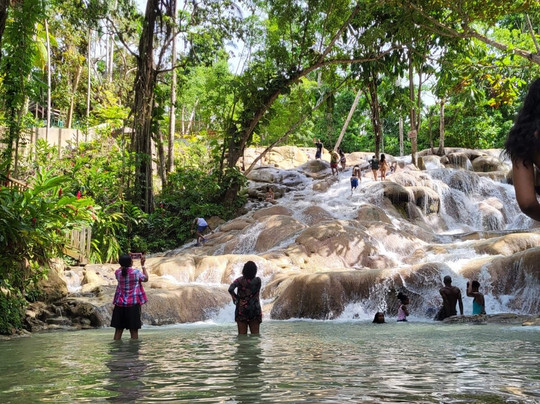 Tropica Ganja Tours & Excursions-奥乔里奥斯必去景点