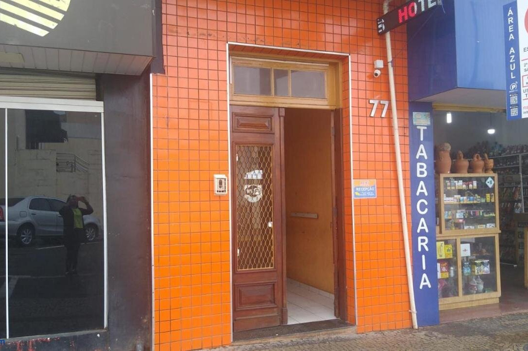 雷克斯酒店