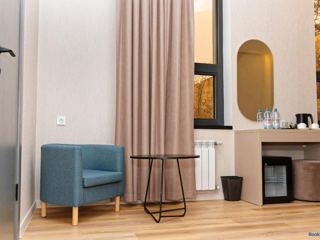 Aston Hotel