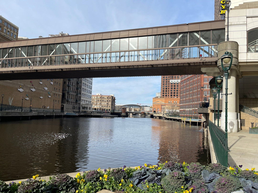 Milwaukee RiverWalk-密尔沃基必去景点