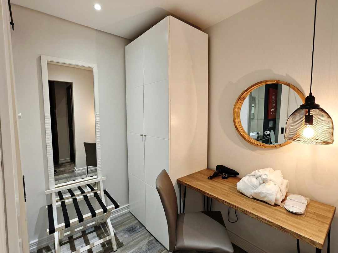 普罗蒂亚乌姆琅加山岭酒店主图