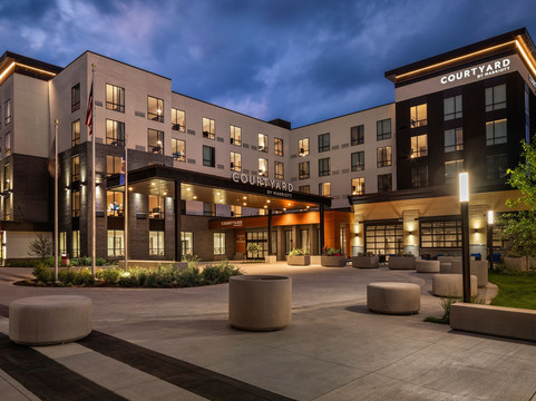 Courtyard by Marriott St. Paul Downtown主图