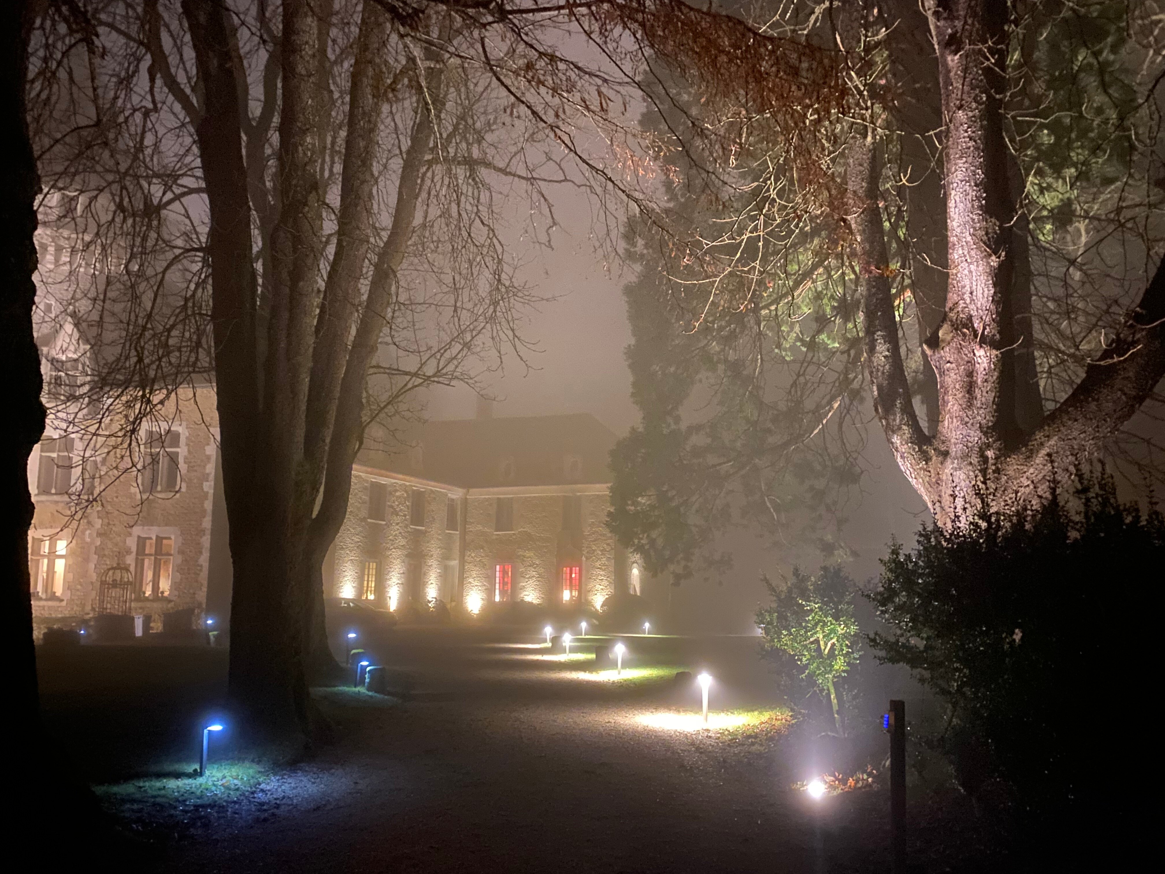 Château De Bouesse En Berry-浴室