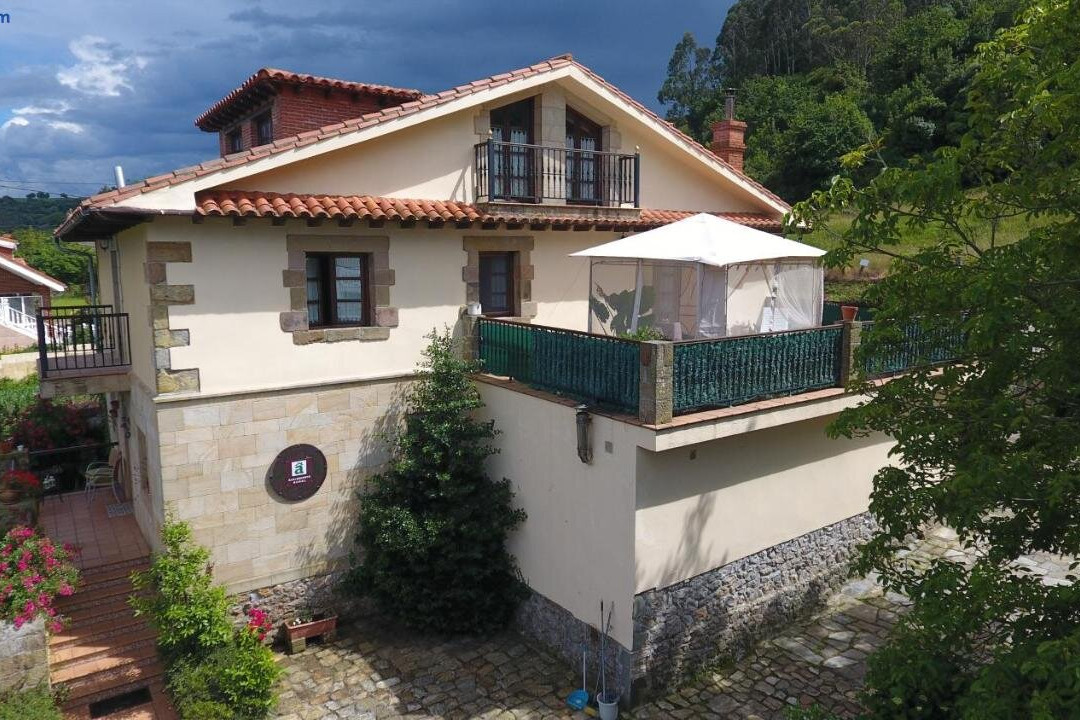 Alfoz de Lloredo旅游攻略图片
