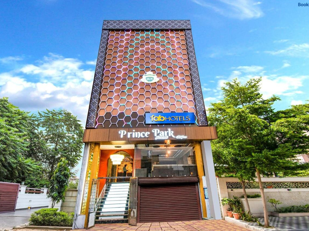 FabHotel Prince Park Vellore