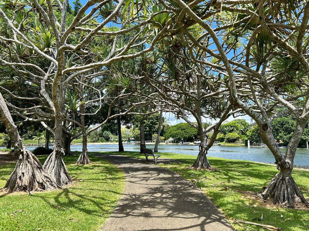 Cascade Gardens-布罗德海滩必去景点
