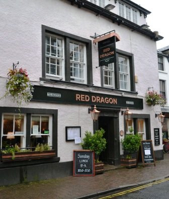 Red Dragon Inn-餐饮