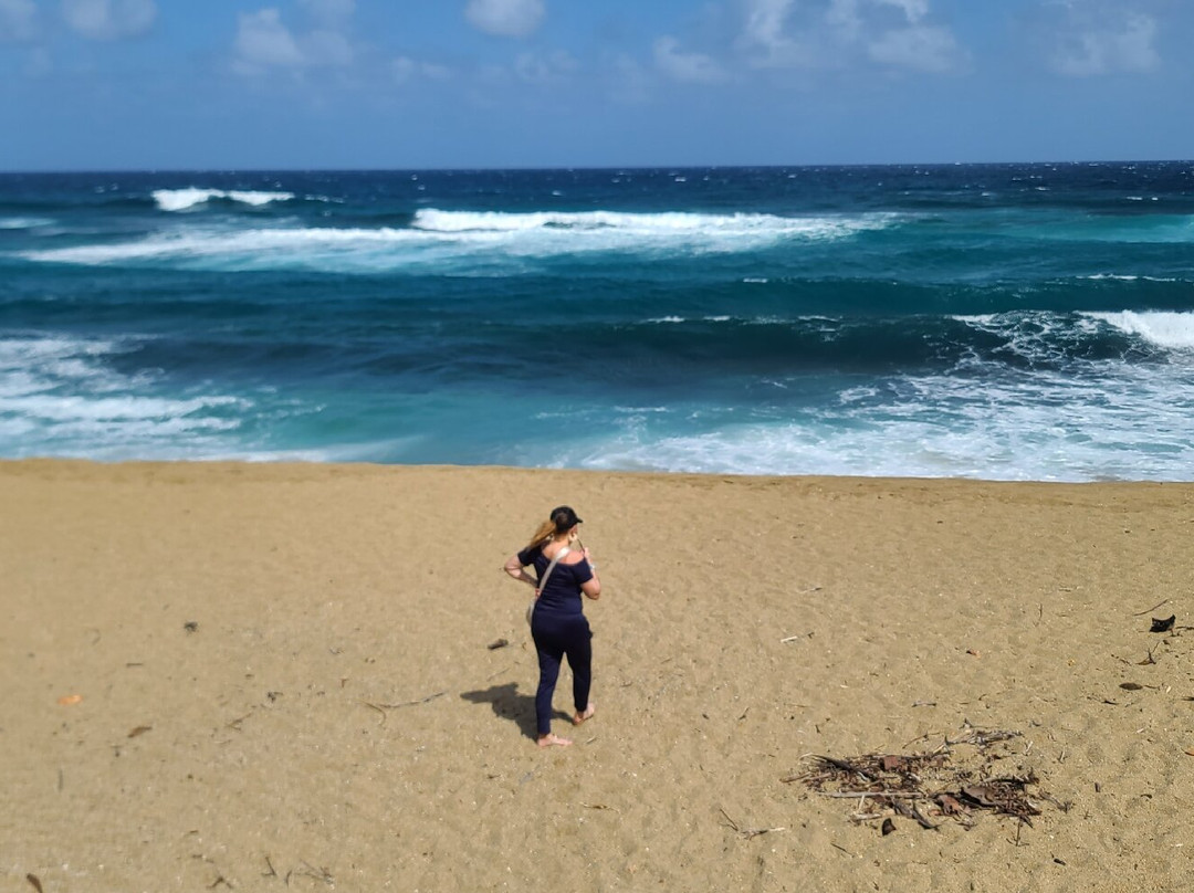 Montones Beach-Isabela必去景点