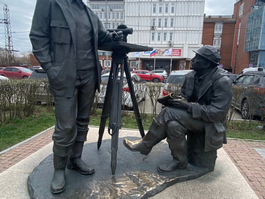 Monument to Surveyors-伊尔库茨克必去景点
