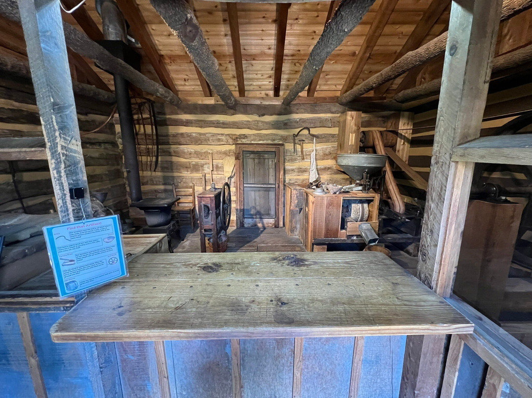 Log Cabin Village-沃思堡必去景点