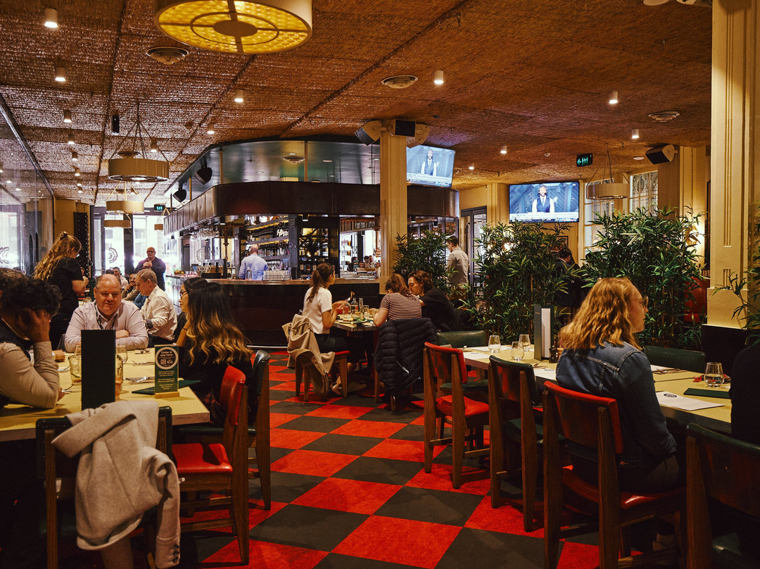 Natural History Bar And Grill