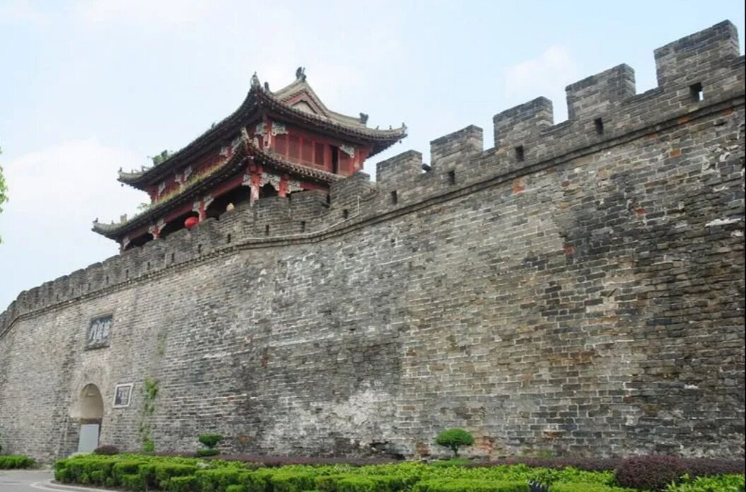 襄阳古城墙-襄阳市必去景点