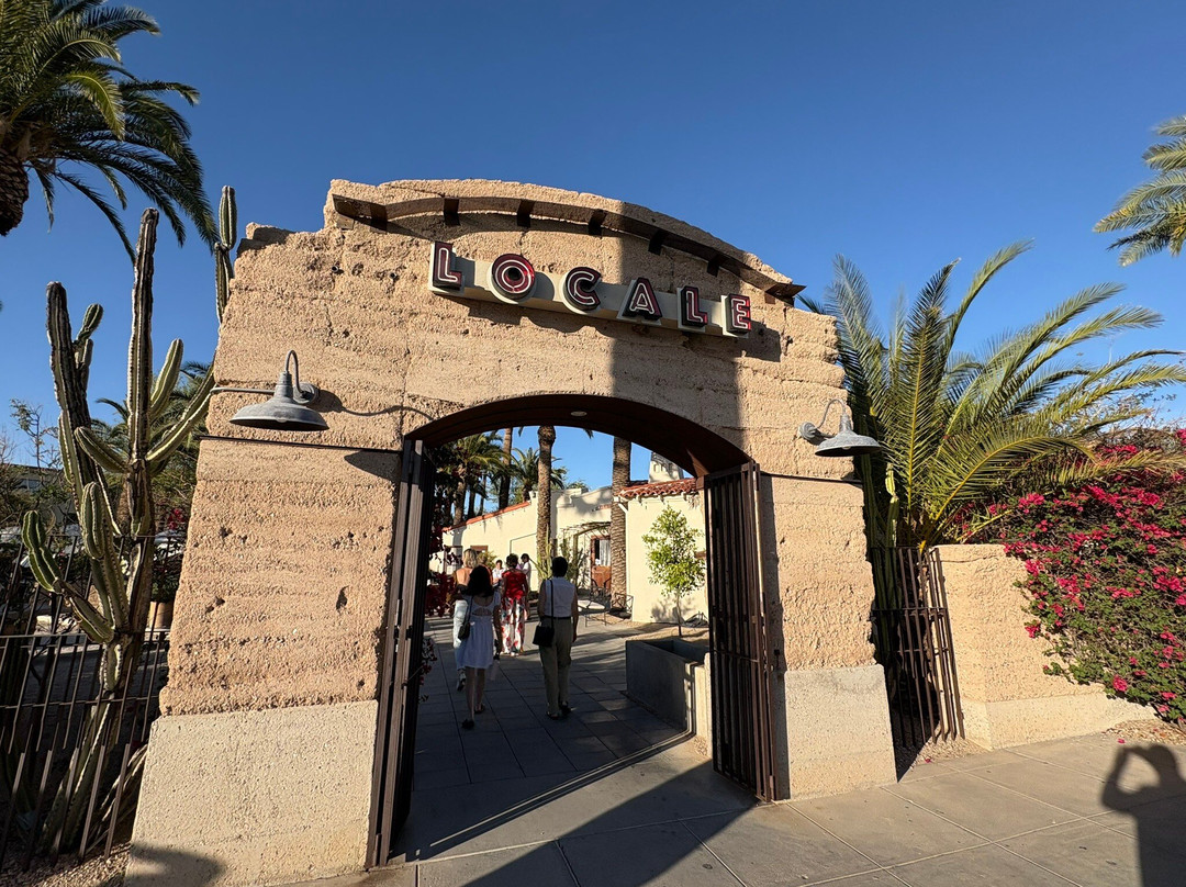 Locale Neighborhood Italian