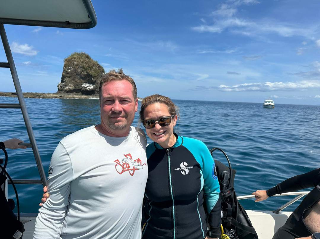 SCUBA Diving at Summer Salt Dive Center-Playas del Coco必去景点