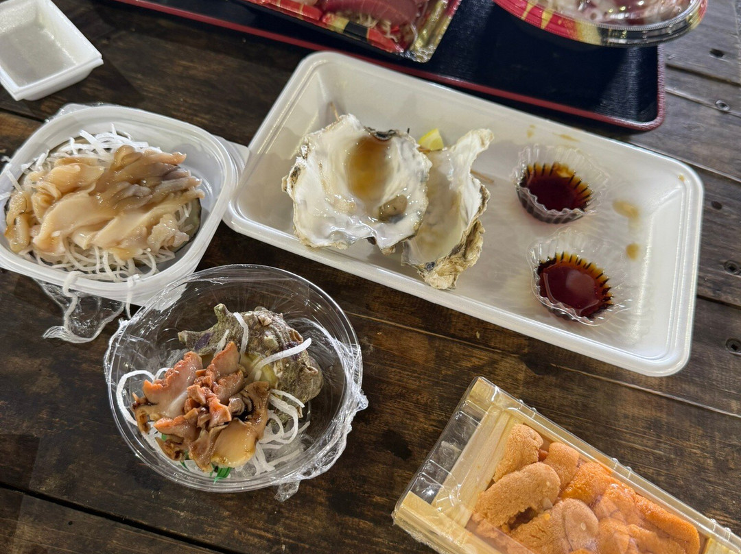 Fish Center-糸满市必去景点