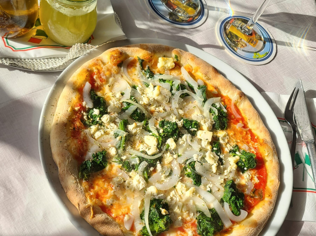 Luna Rossa Osteria Pizzeria