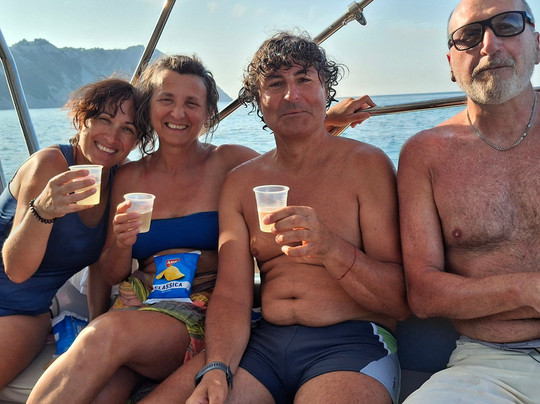 Model Nautica-努马纳必去景点