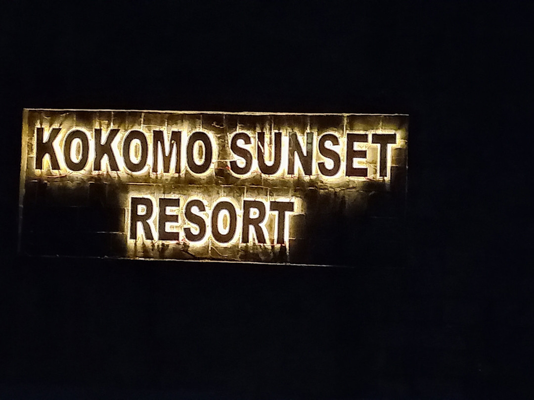 Kokomo Sunset Resort
