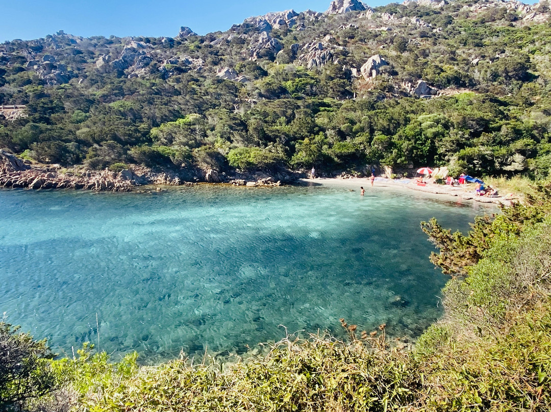 Cala Lunga Di Porto Massimo-拉马达莱娜必去景点