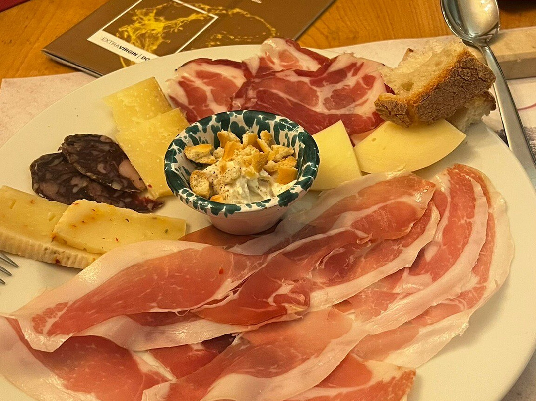 Vini Porto di Mola-Galluccio必去景点