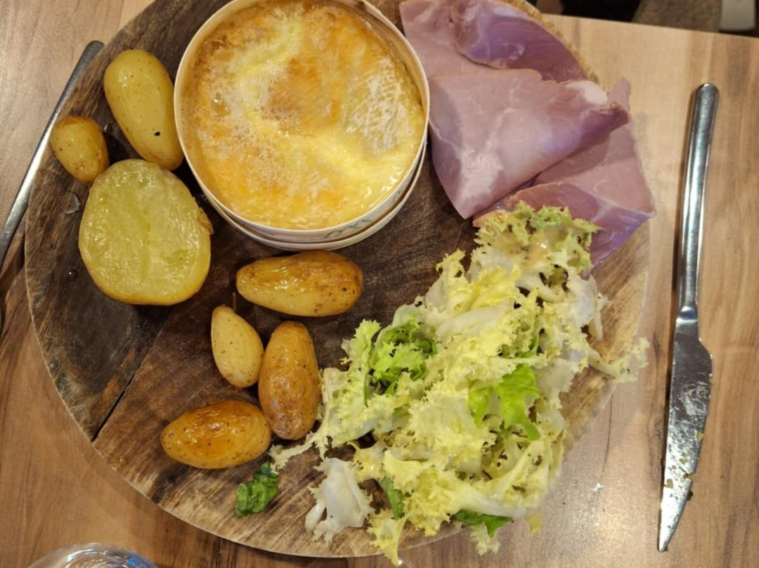 Hôtel Restaurant des Lacs主图