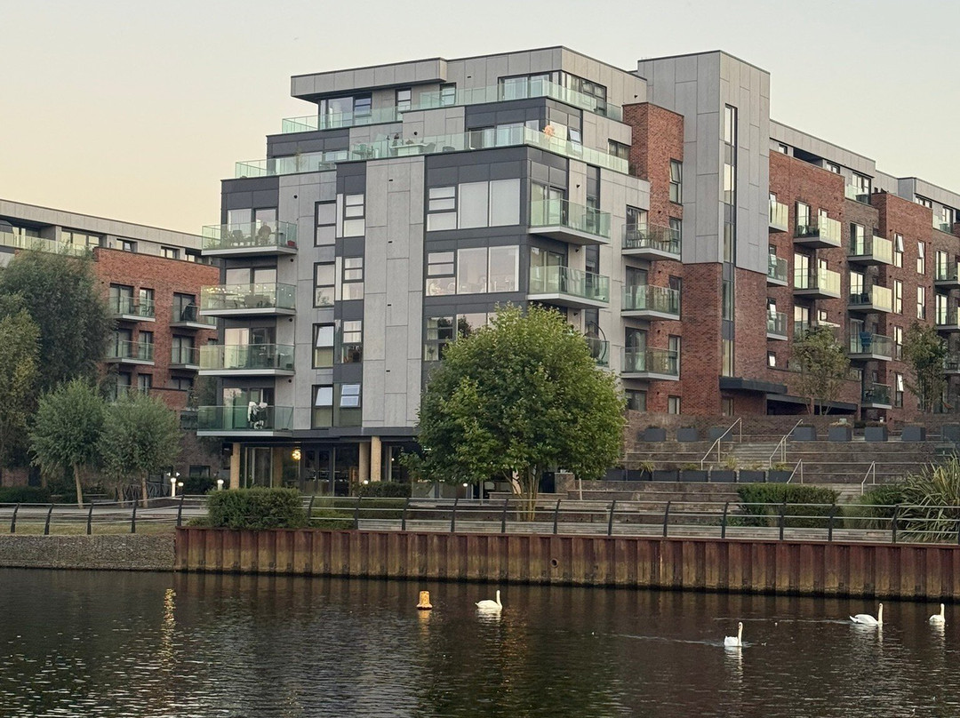 PeterboroughTown Centre-彼得伯勒必去景点