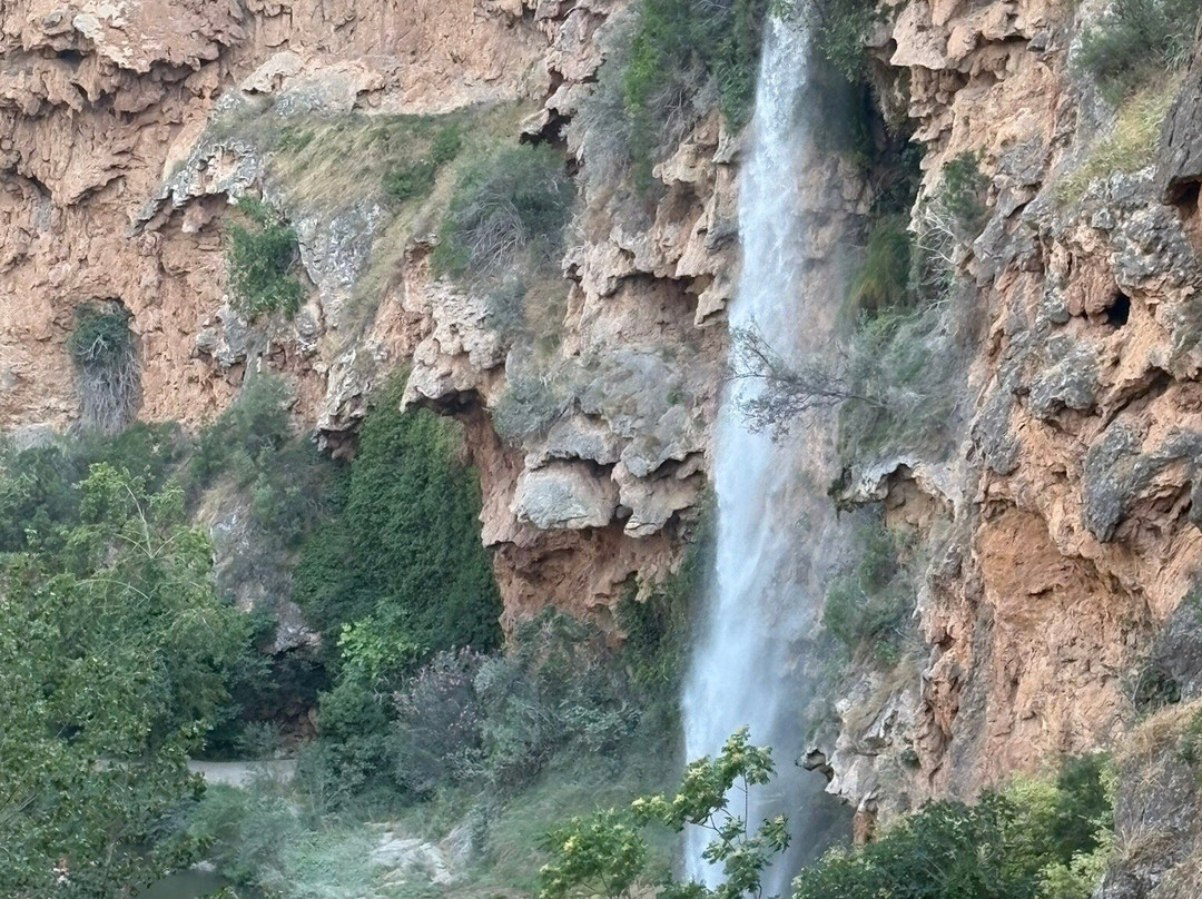 Salto de la Novia-Navajas必去景点