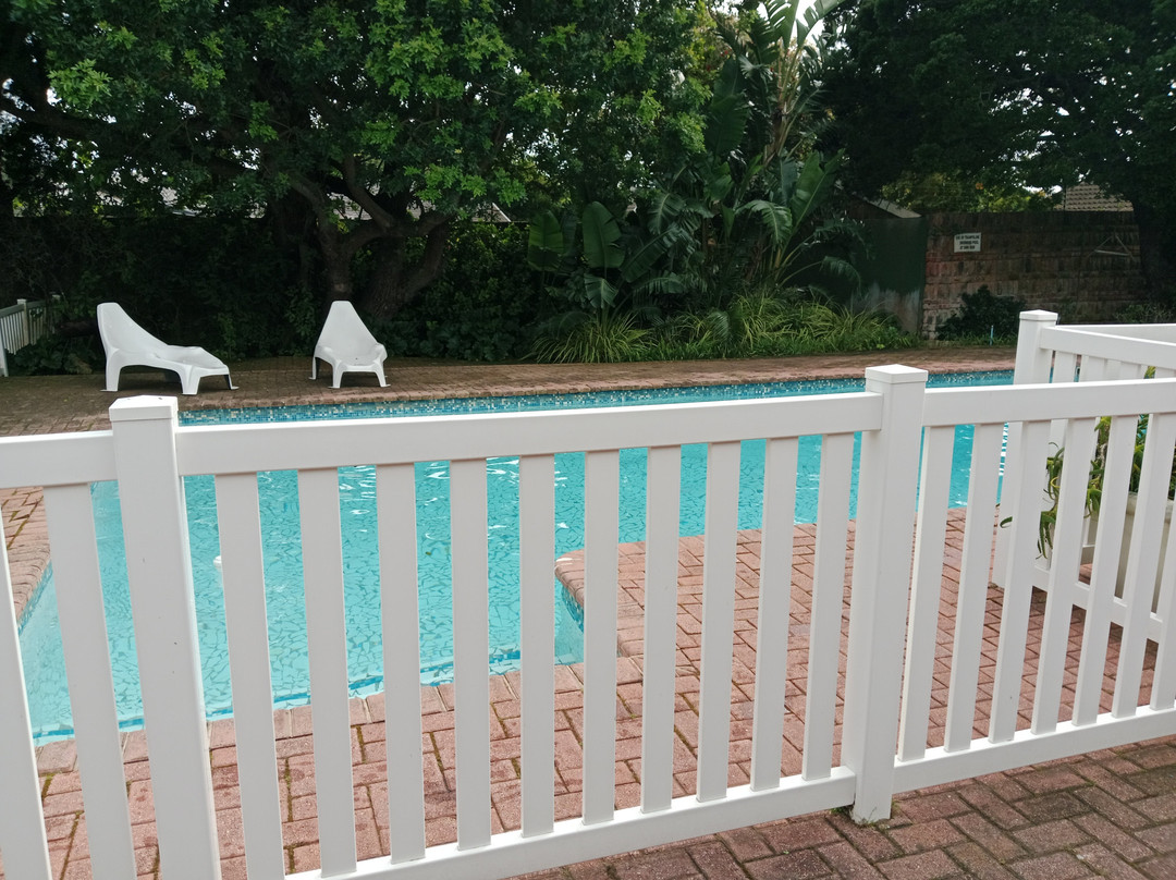 阿德米拉斯小屋旅馆
