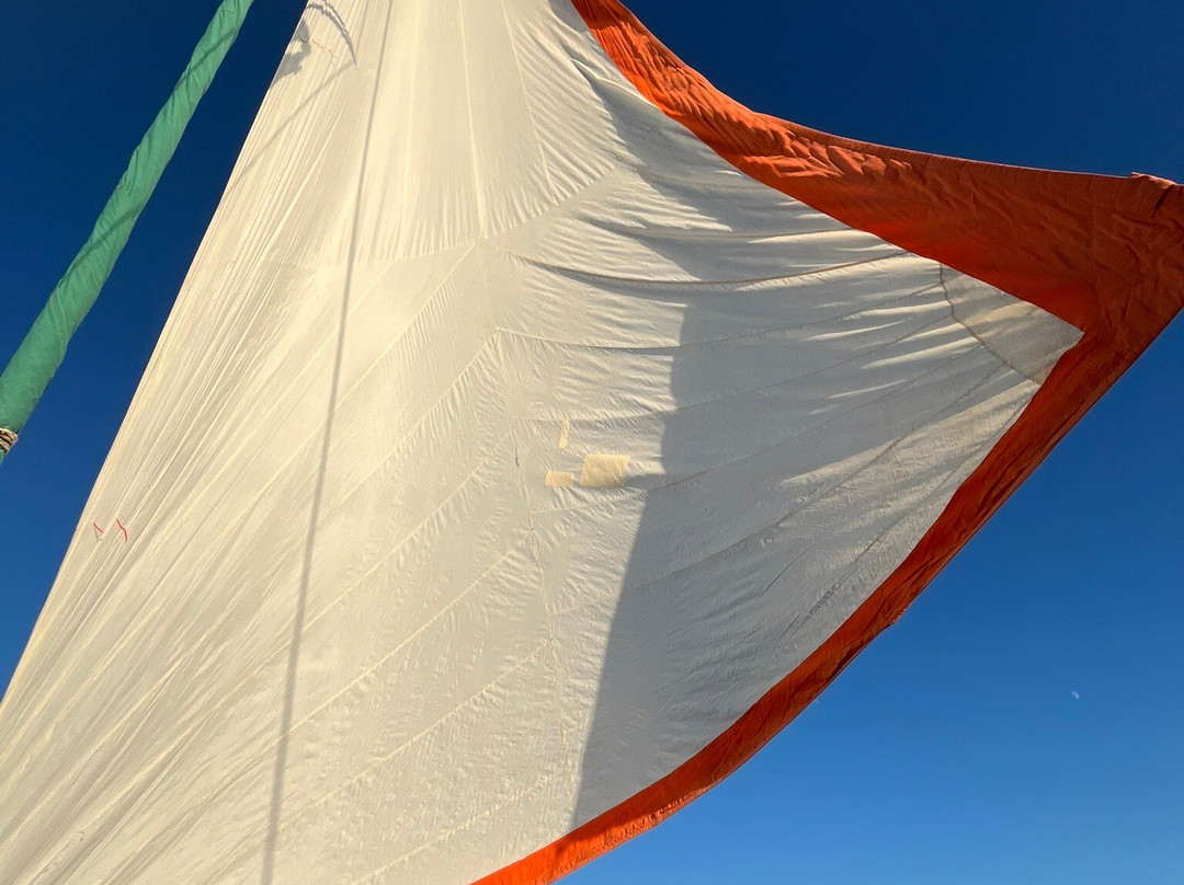 SAILINGJONA Catamaran Charter-圣庞沙必去景点