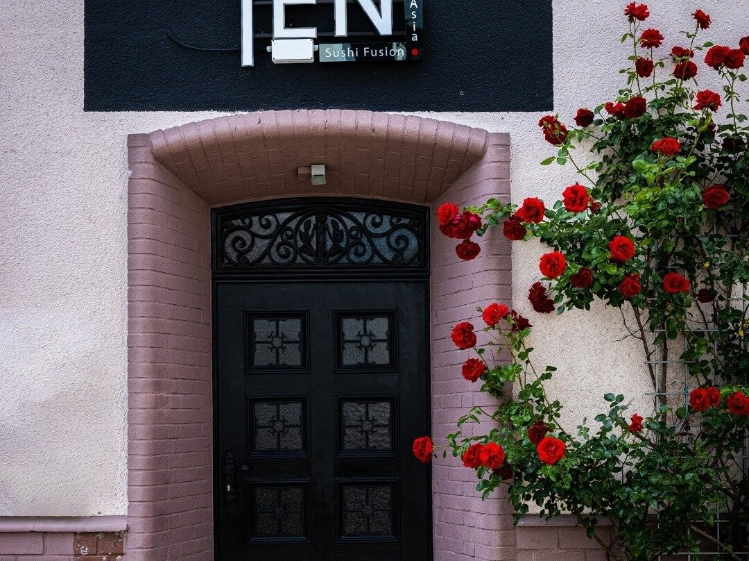 Ten - Asian Fusion & Bar