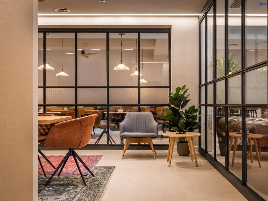 Aerohotel Barcelona Airport 24h