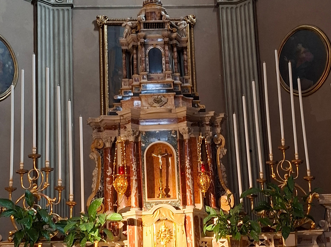 Chiesa dei Santi Pietro e Paolo-托里德尔贝纳科必去景点