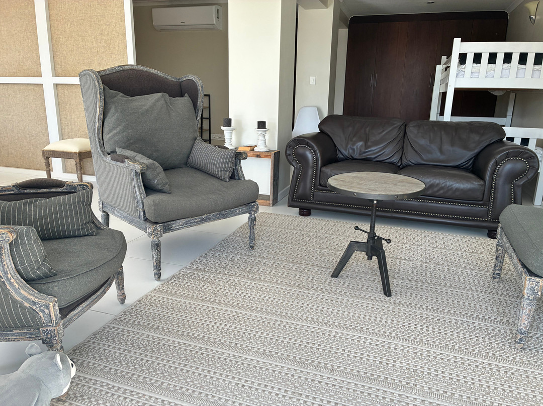 Manor on the Bay主图