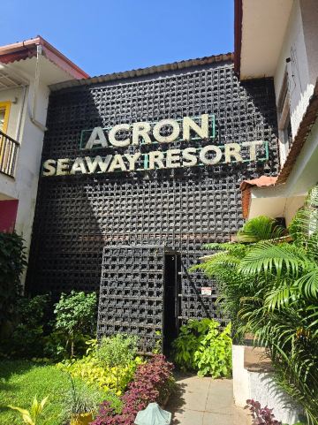 Acron Seaway Resort-官方