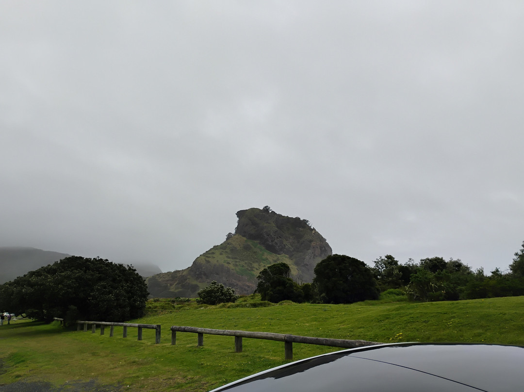 Kitekite Falls-皮哈海滩必去景点